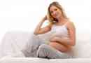 Co se stane s prsou během těhotenství